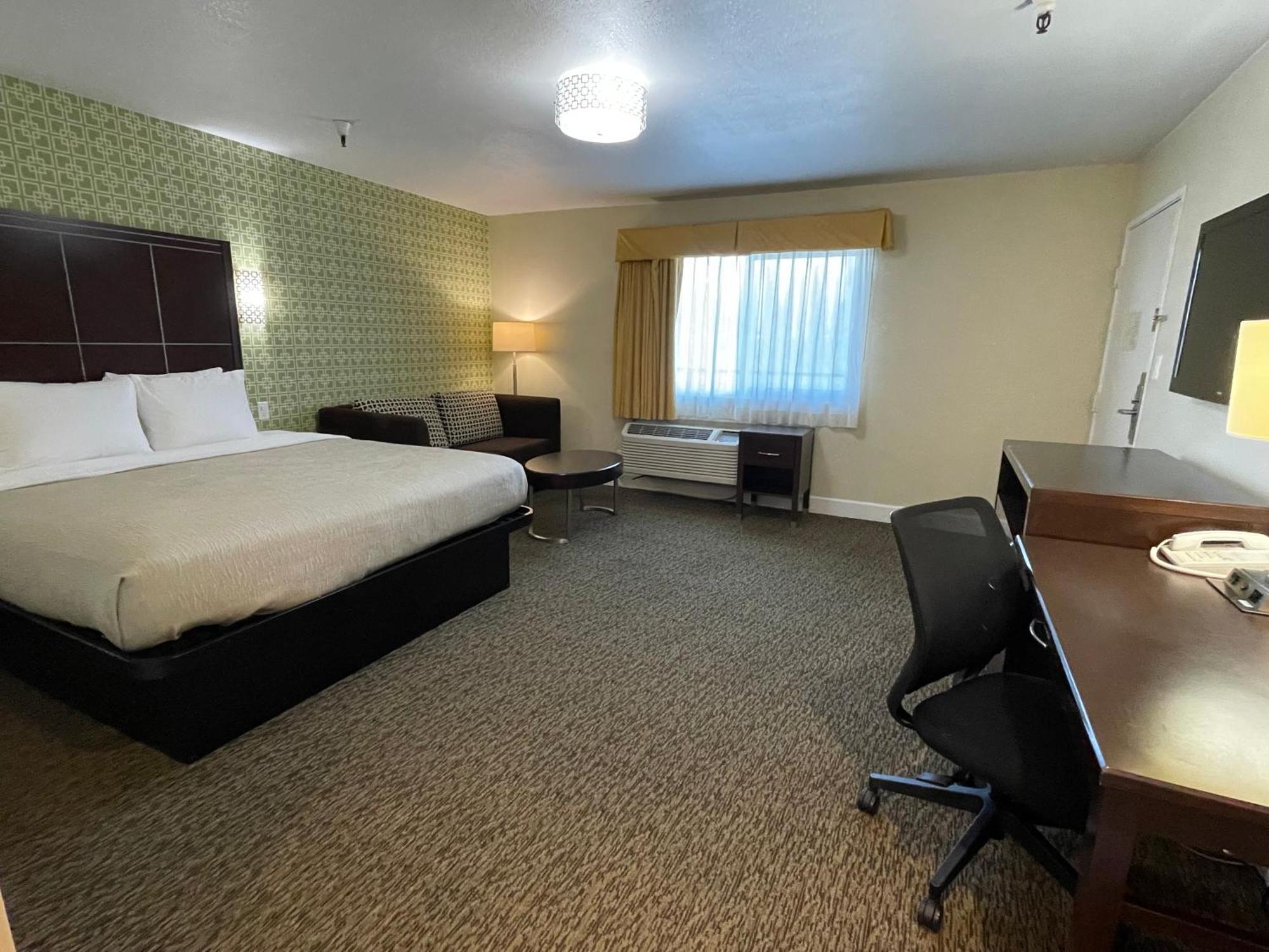 Quality Inn Ontario Airport Convention Center Chambre photo