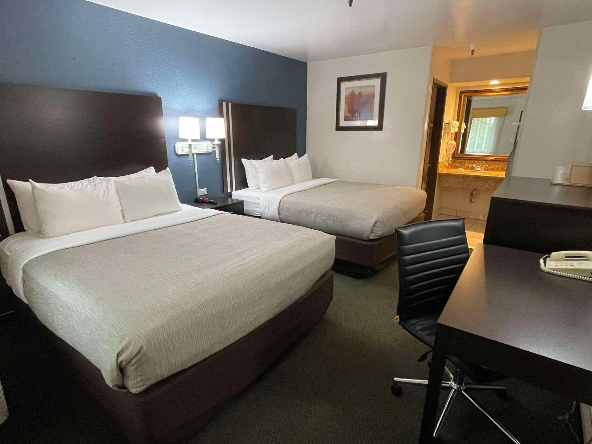 Quality Inn Ontario Airport Convention Center Extérieur photo