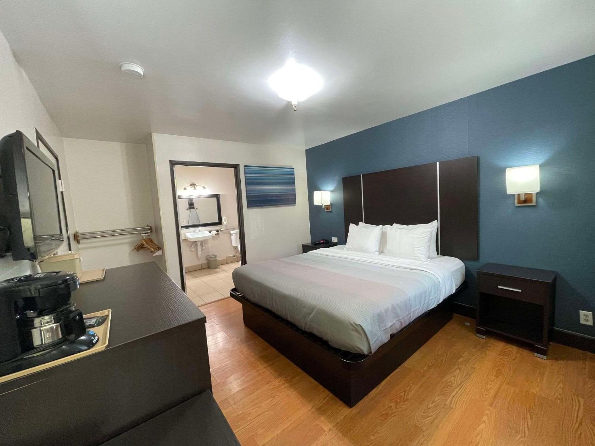 Quality Inn Ontario Airport Convention Center Extérieur photo